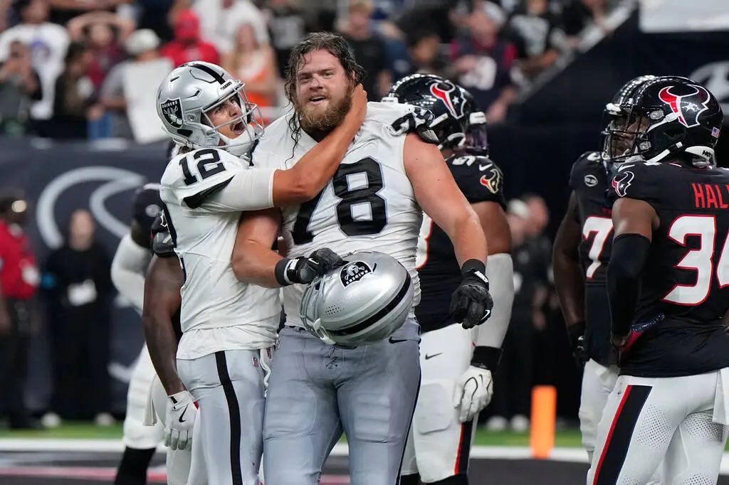 Raiders reserve QB Aidan O’Connell keeps finding ways to prove his value