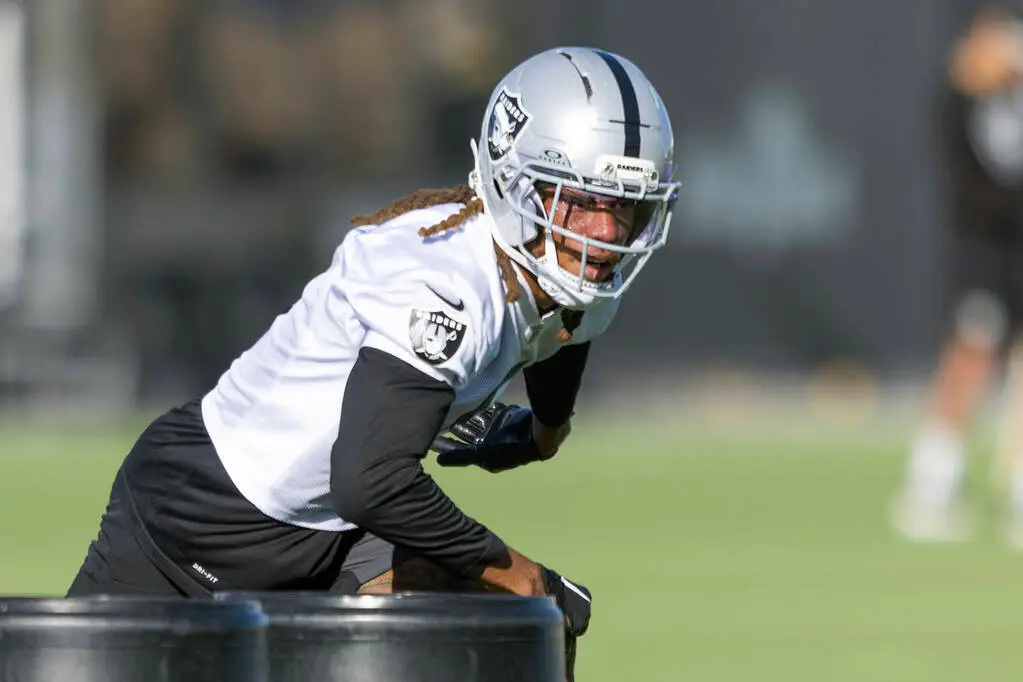 Eric Stokes instills attention to detail in Raiders’ young secondary