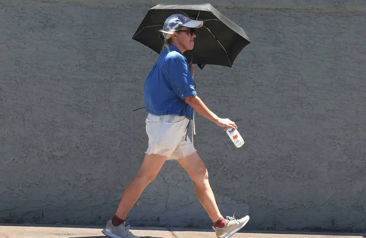 Las Vegas breaks record during August heat wave