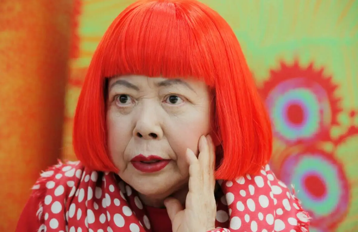 Japanese polka dot artist Kusama dies; LV museum features work