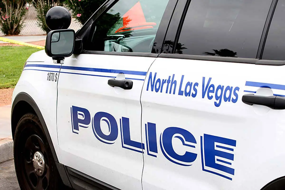 Police investigate ‘suspicious device’ in North Las Vegas