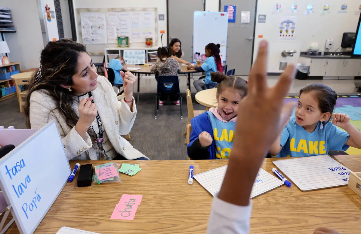 VICTOR JOECKS: What CCSD teachers make is jaw-dropping