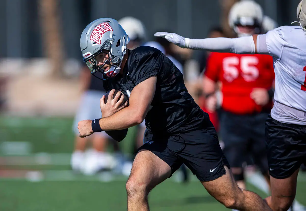 5 things to watch as UNLV football opens 2026 season against Memphis