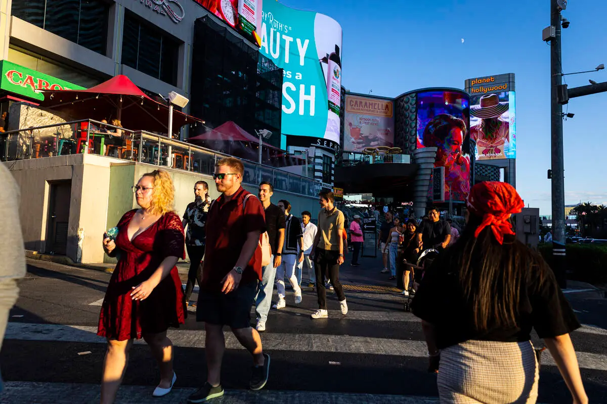 Las Vegas jobs grow faster than US overall, but wages rise slower, report finds