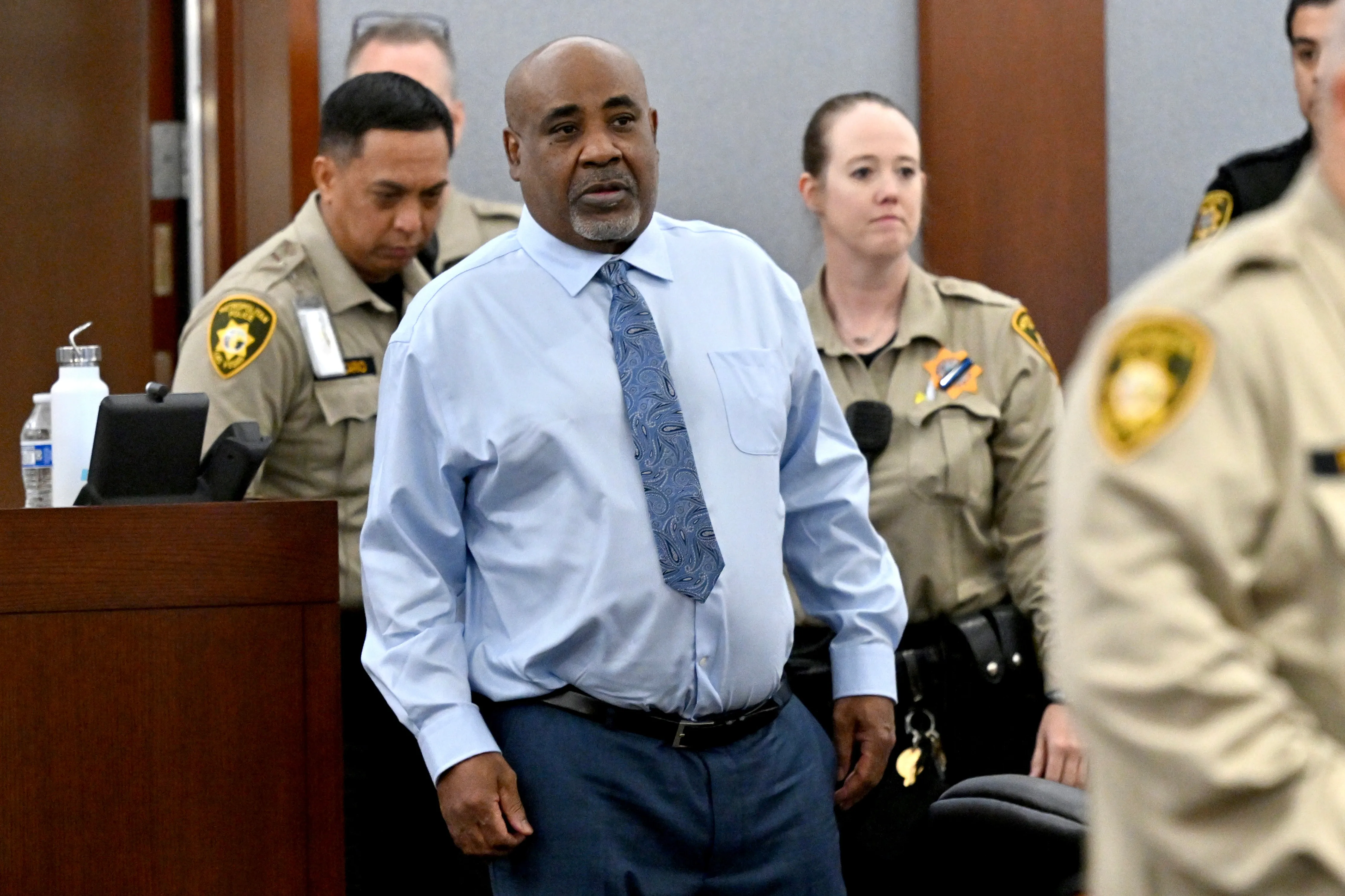 Attorneys deliver opening statements in Tupac Shakur murder trial — WATCH LIVE