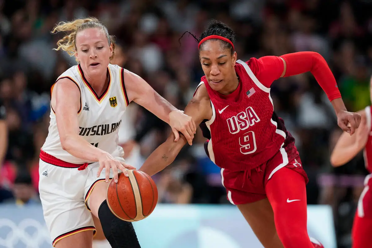 Team USA coach says she never spoke with Wilson about World Cup absence