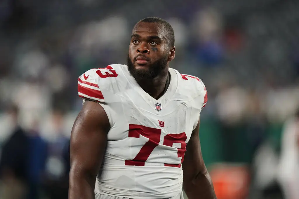 Raiders sign 3 veterans, including former top-10 pick, to practice squad