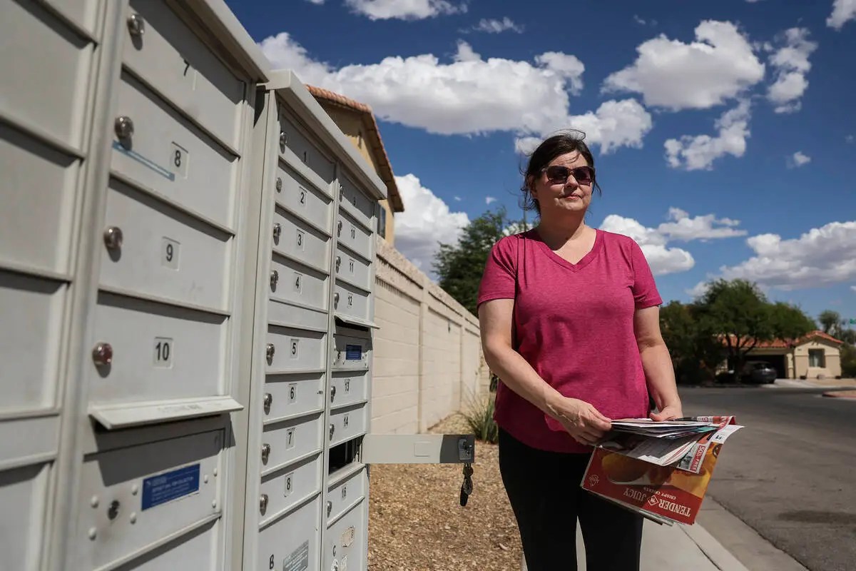 ‘Everything was gone’: Southwest Las Vegas victims describe growing mail theft problem