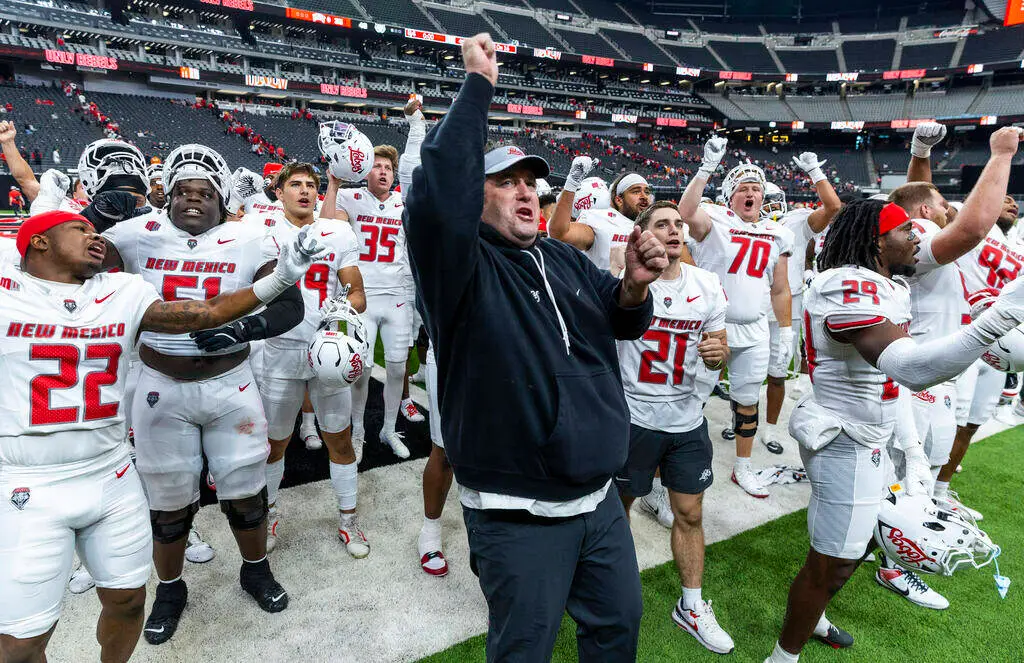College football betting: Two underdogs highlight Saturday schedule