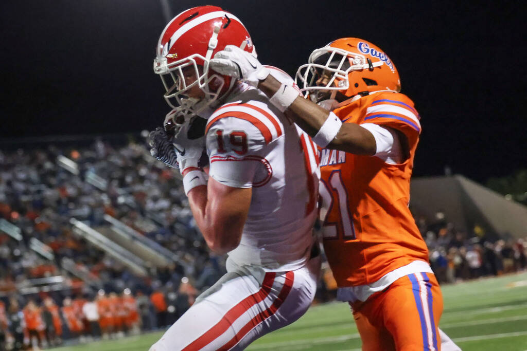 Looking back at all of Bishop Gorman’s matchups with Mater Dei