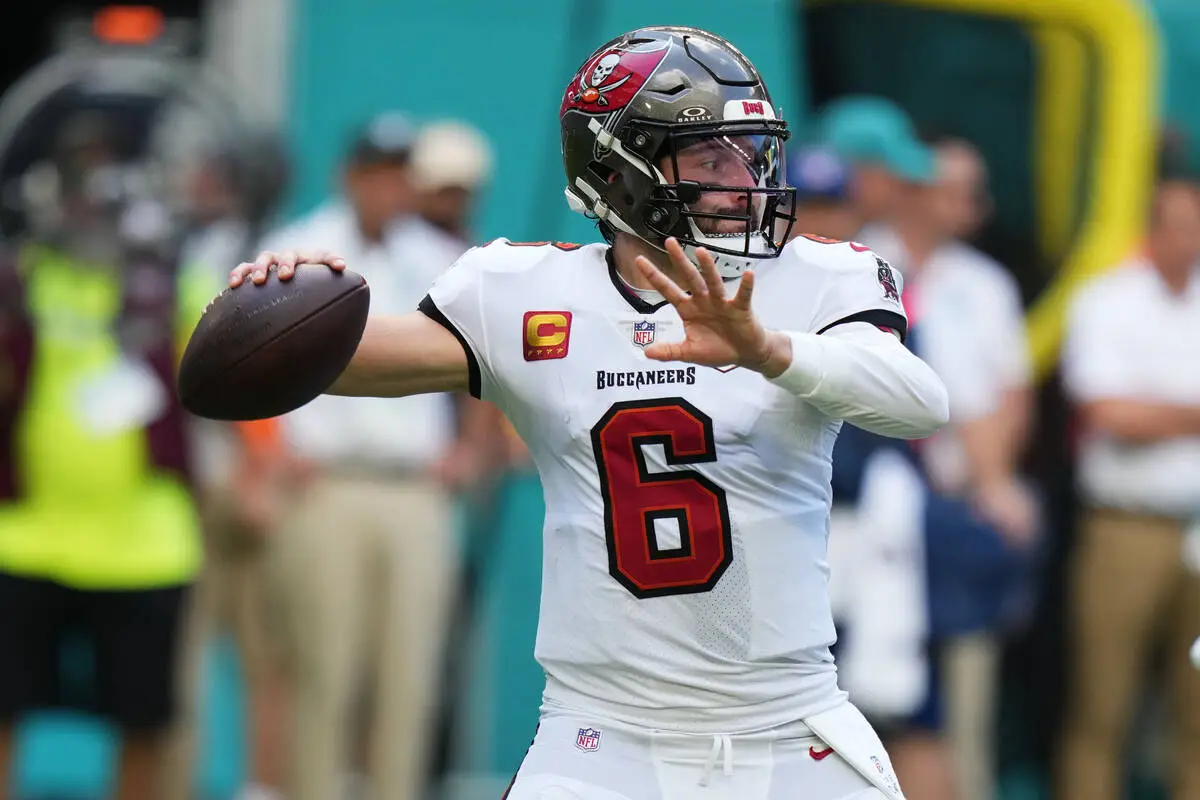 Public likes Eagles, Bucs in VSiN’s Average Joe Contest