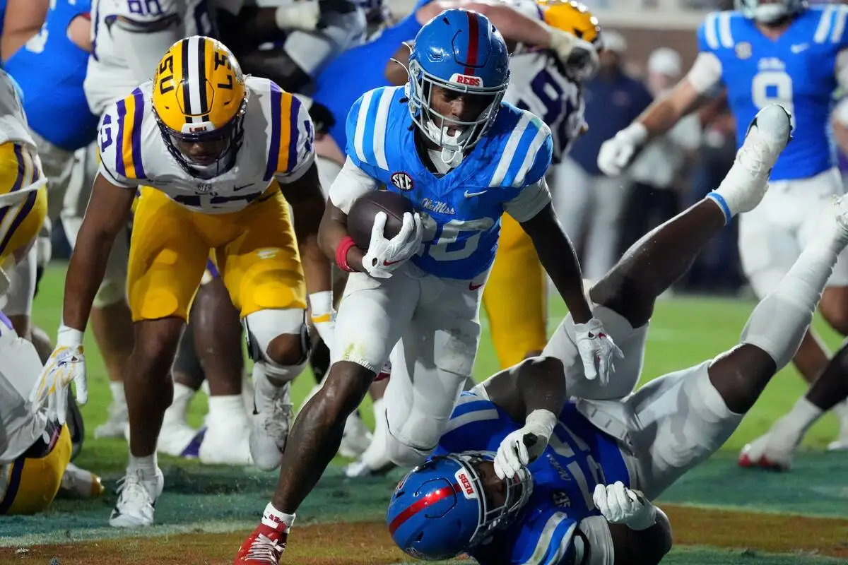 College bracket watch: 3 of top 4 seeds would be from SEC