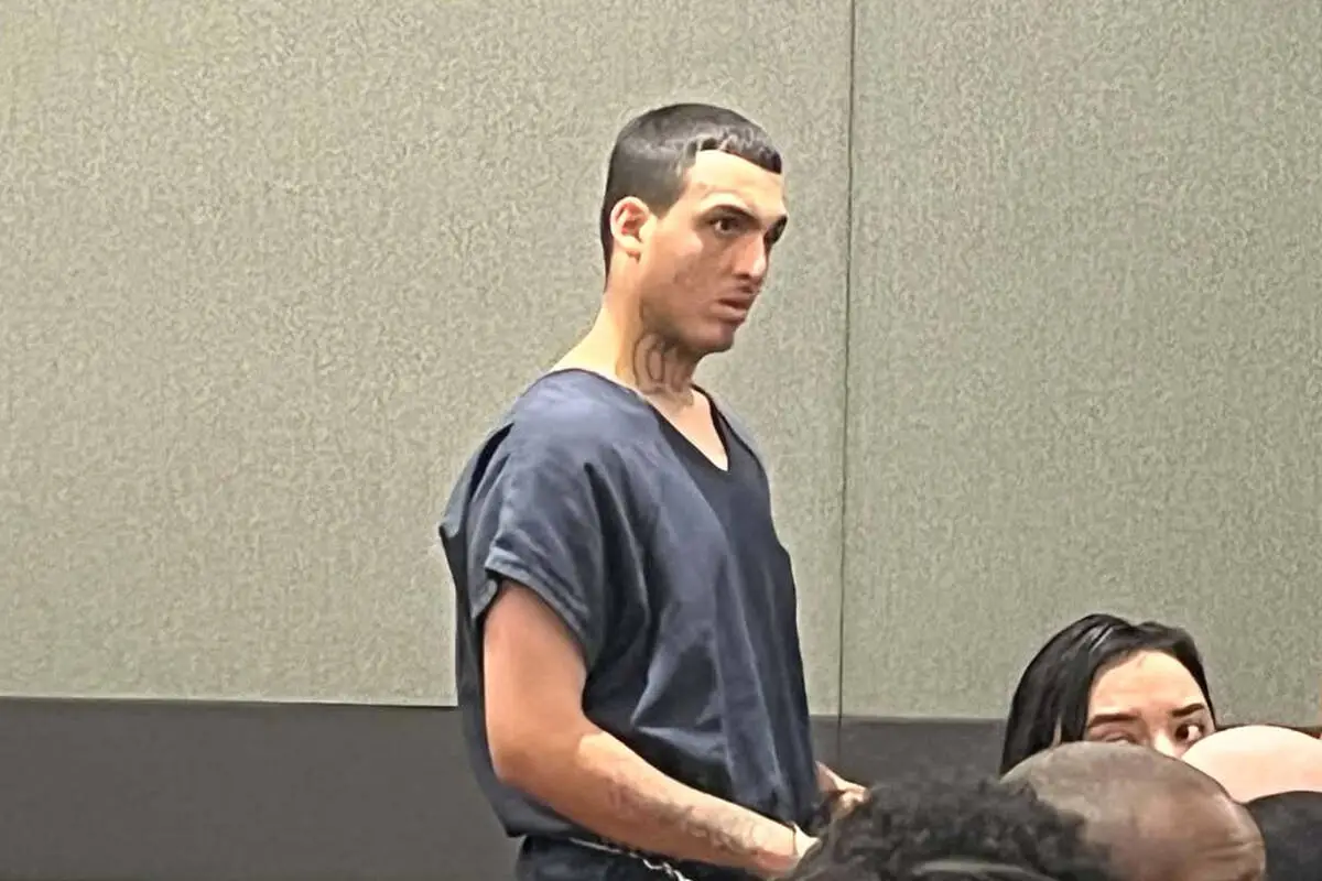 Suspect in deadly shooting at apartment complex near Strip in custody