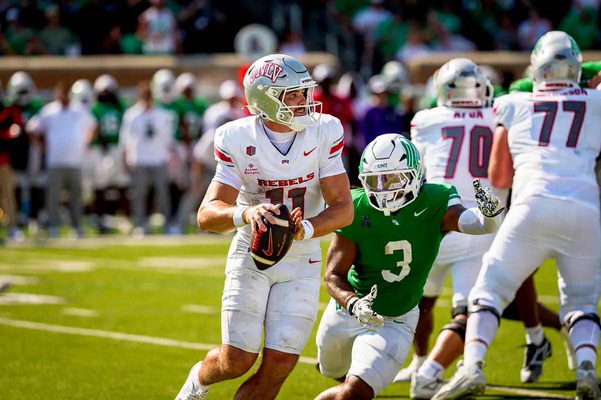 Arnold leads Rebels passing game to breakout performance with Cal up next