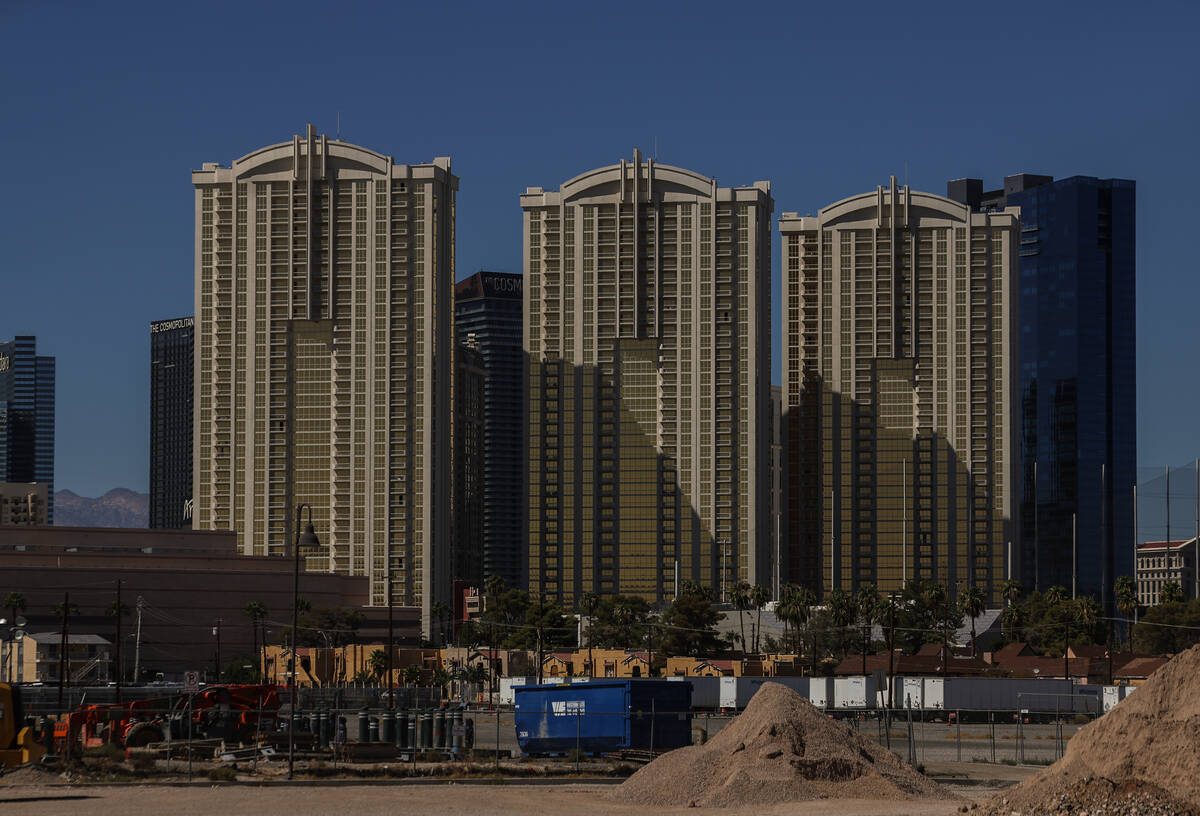 Bulk offering of Las Vegas hotel-condo units up for sale
