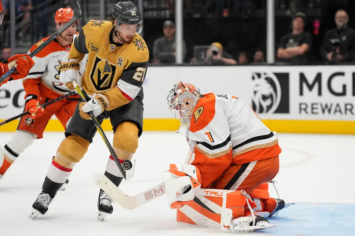 Golden Knights furious rally falls short in loss to Ducks