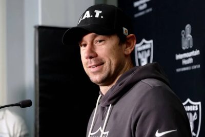 What ‘E.A.T.’ means for the Raiders under coach Klint Kubiak