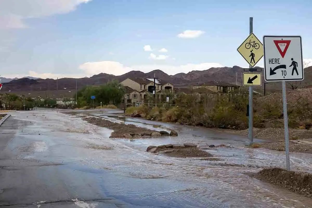 Wind advisory, flood watch in store for Las Vegas Valley