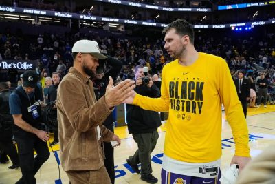 What to watch for when Lakers, Warriors meet at T-Mobile Arena
