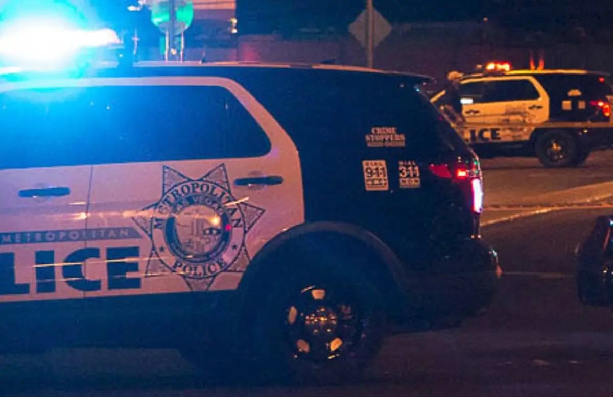 1 man dead near Sunrise Manor, Las Vegas police say